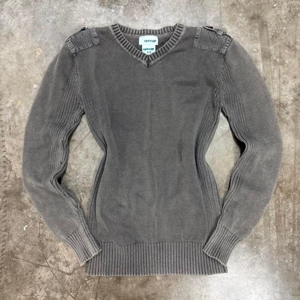 Vintage Uproar Y2K Grunge Gray Fitted Knit V-Neck Sweater Epaulets Size M